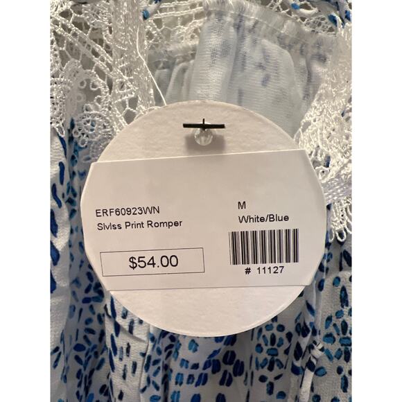 NWT En Crème Women’s‎ Ruffle Sleeveless Print Lace Romper Size M White Blue - Picture 7 of 9